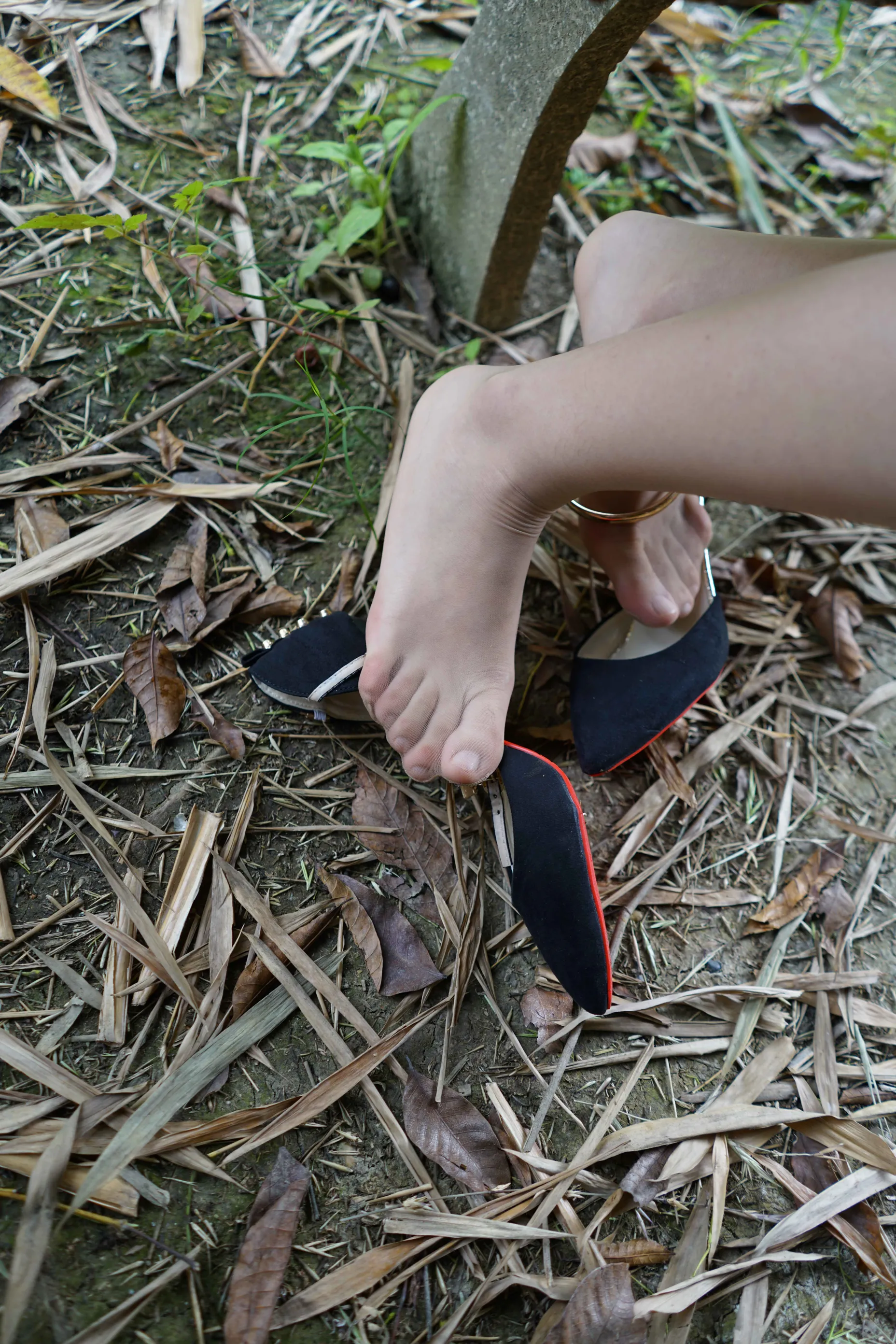 [Mzsock] NO.005 It’s the cheongsam, it’s Amu, and it’s those tender and slender feet street photography#[71P]-11