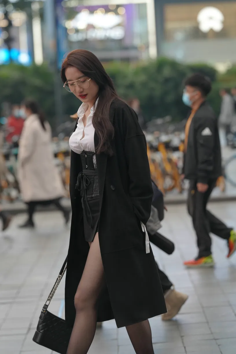 [Mzsock] NO.160 Long legs in black stockings street photography#[105P]-73