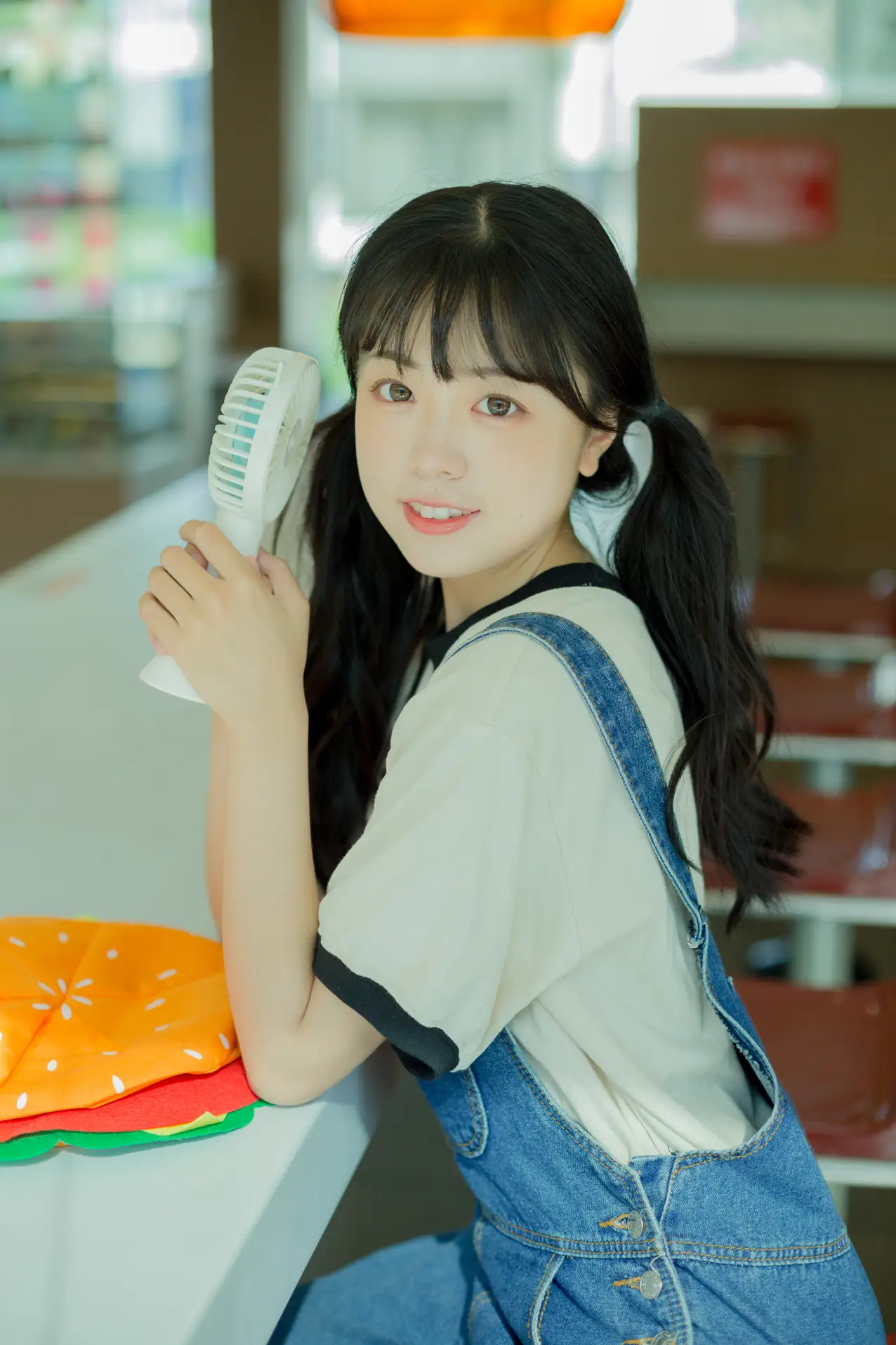 [YITUYU] 2022.08.31 Vol.1835 – Today I am a cute burger Cute bubbles#[36P]-22