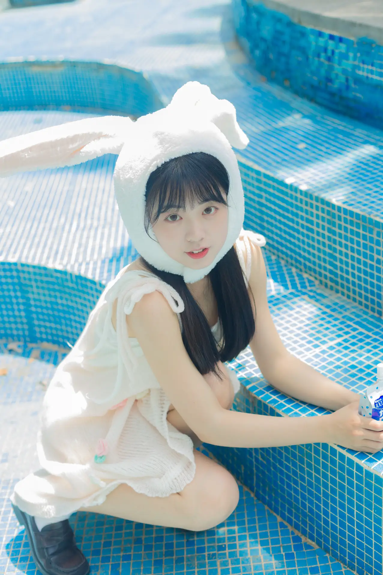 [YITUYU] 2022.07.09 Vol.1429 – Rabbit in the Summer Pool Cute bubbles#[36P]-35